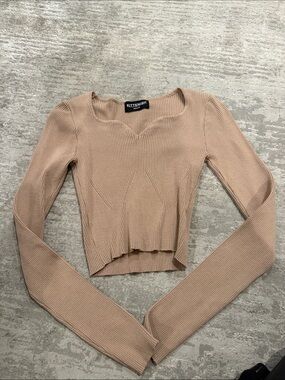 Kittenish Beige/Tan Ribbed Long Sleeve Cropped Top
